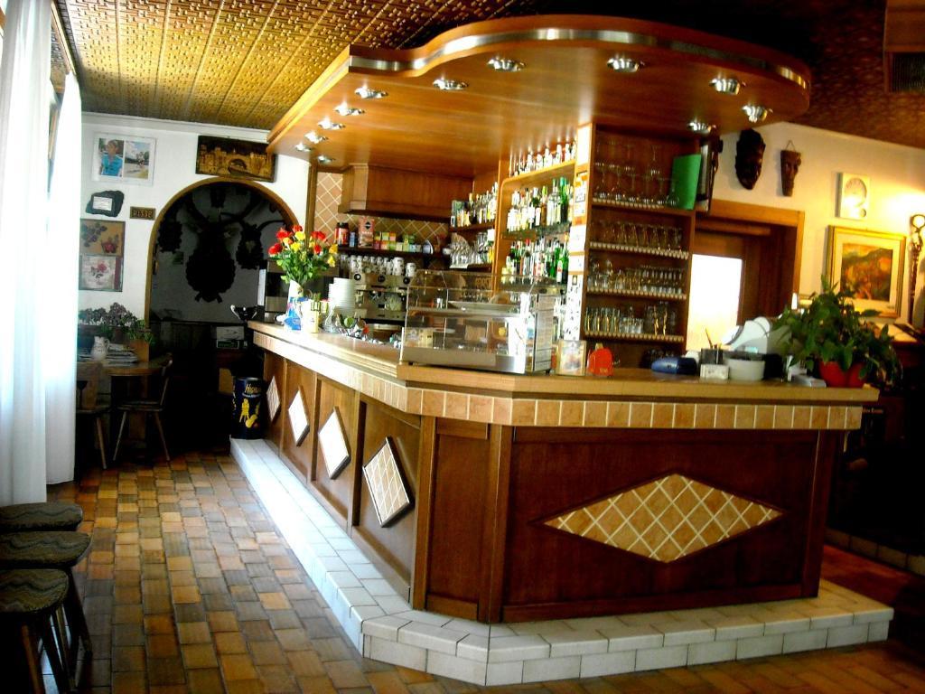 Hotel Faedo Pineta Eksteriør bilde